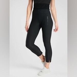 NWOT Athleta Stellar crop pants size Small